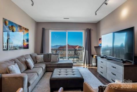 45 Asheland Avenue Asheville NC 28801