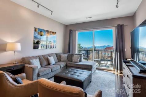 45 Asheland Avenue Asheville NC 28801