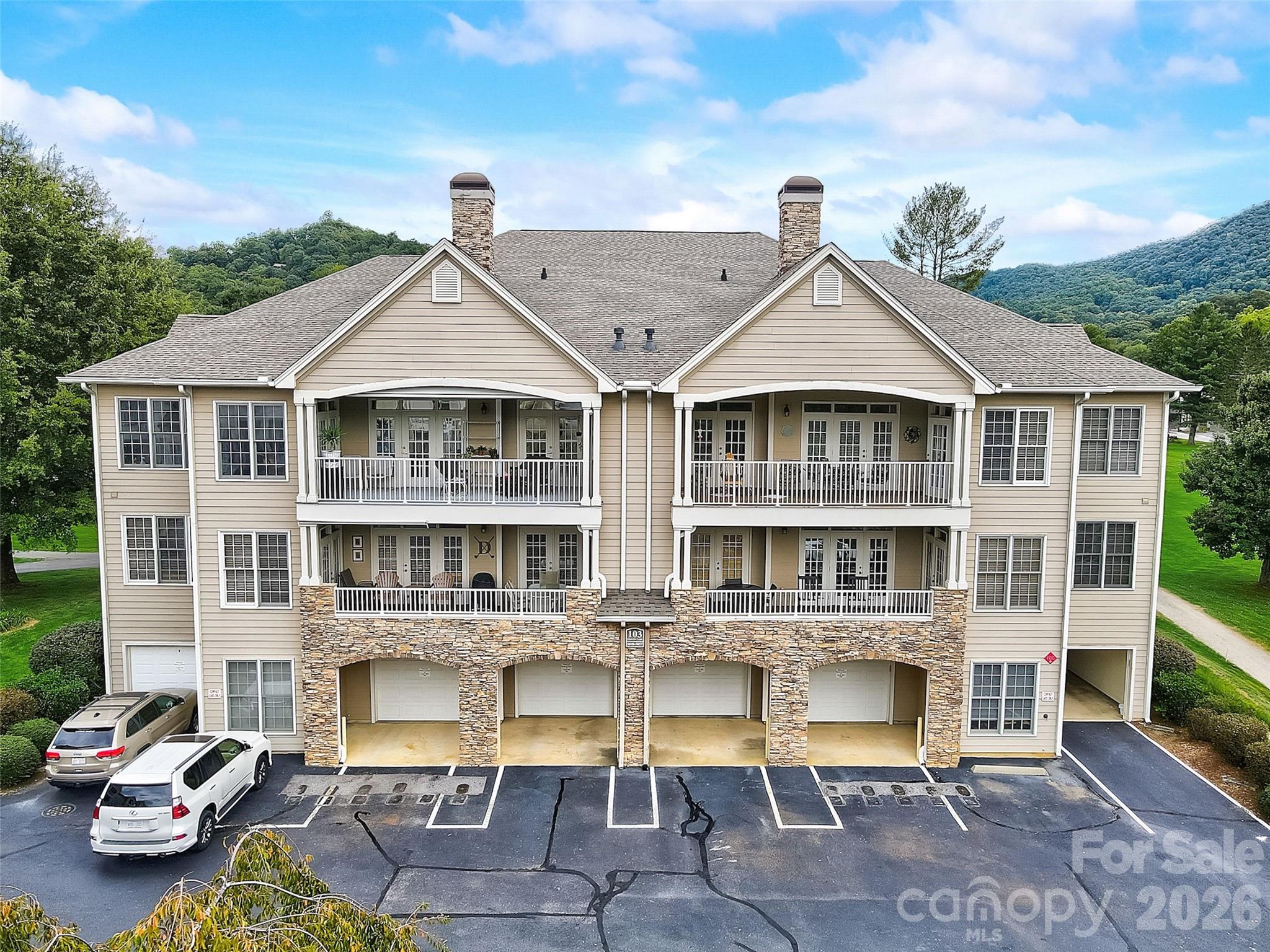 103 Glenview Lane Maggie Valley NC 28751