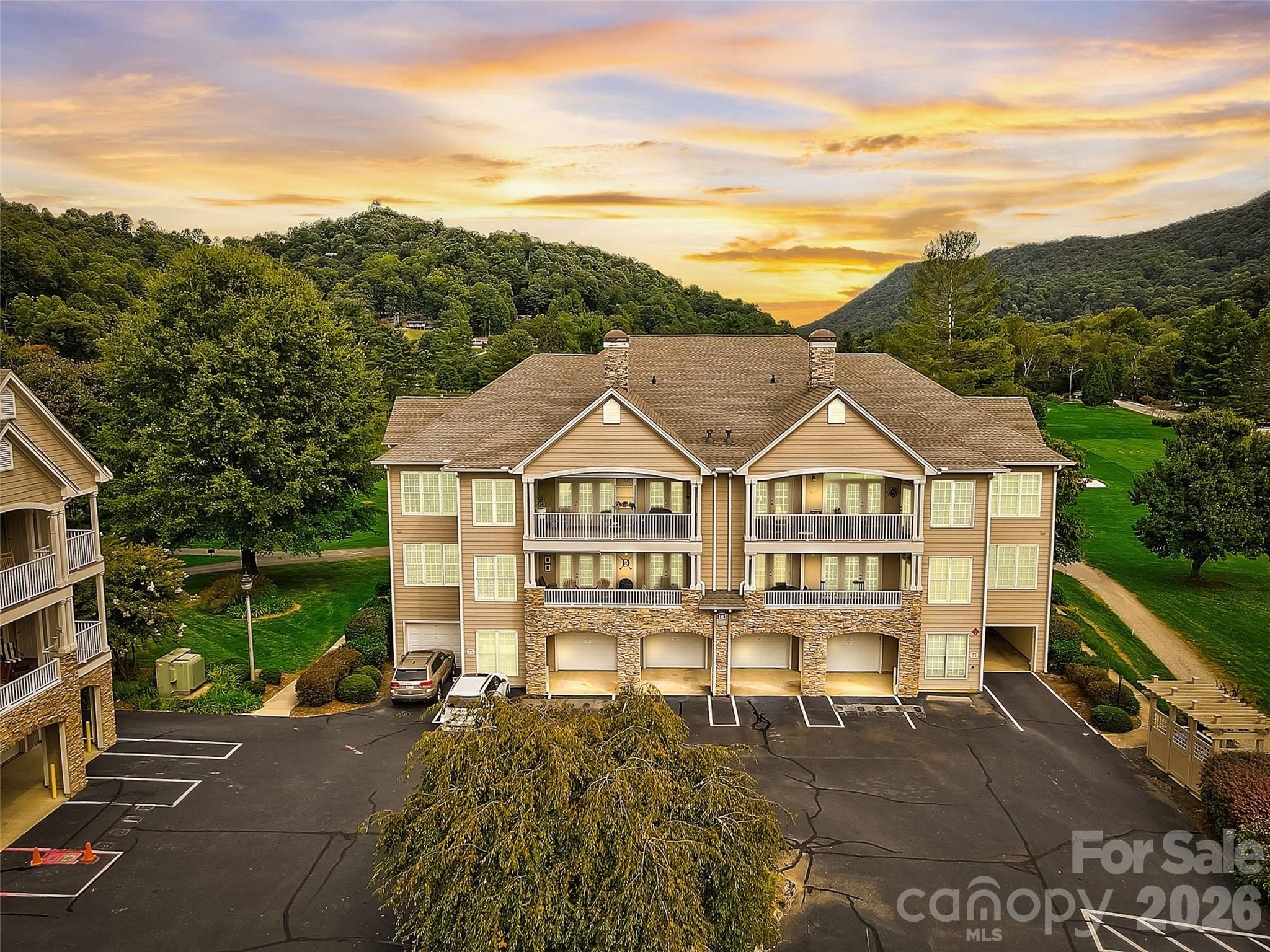 103 Glenview Lane Maggie Valley NC 28751