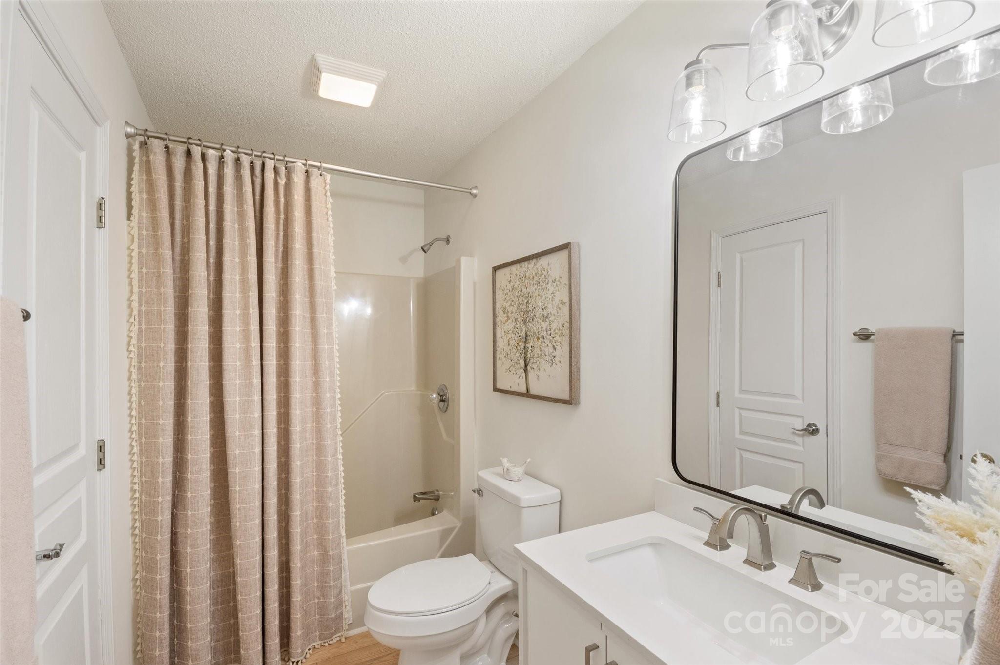 102 Fox Den Court Hendersonville NC 28792