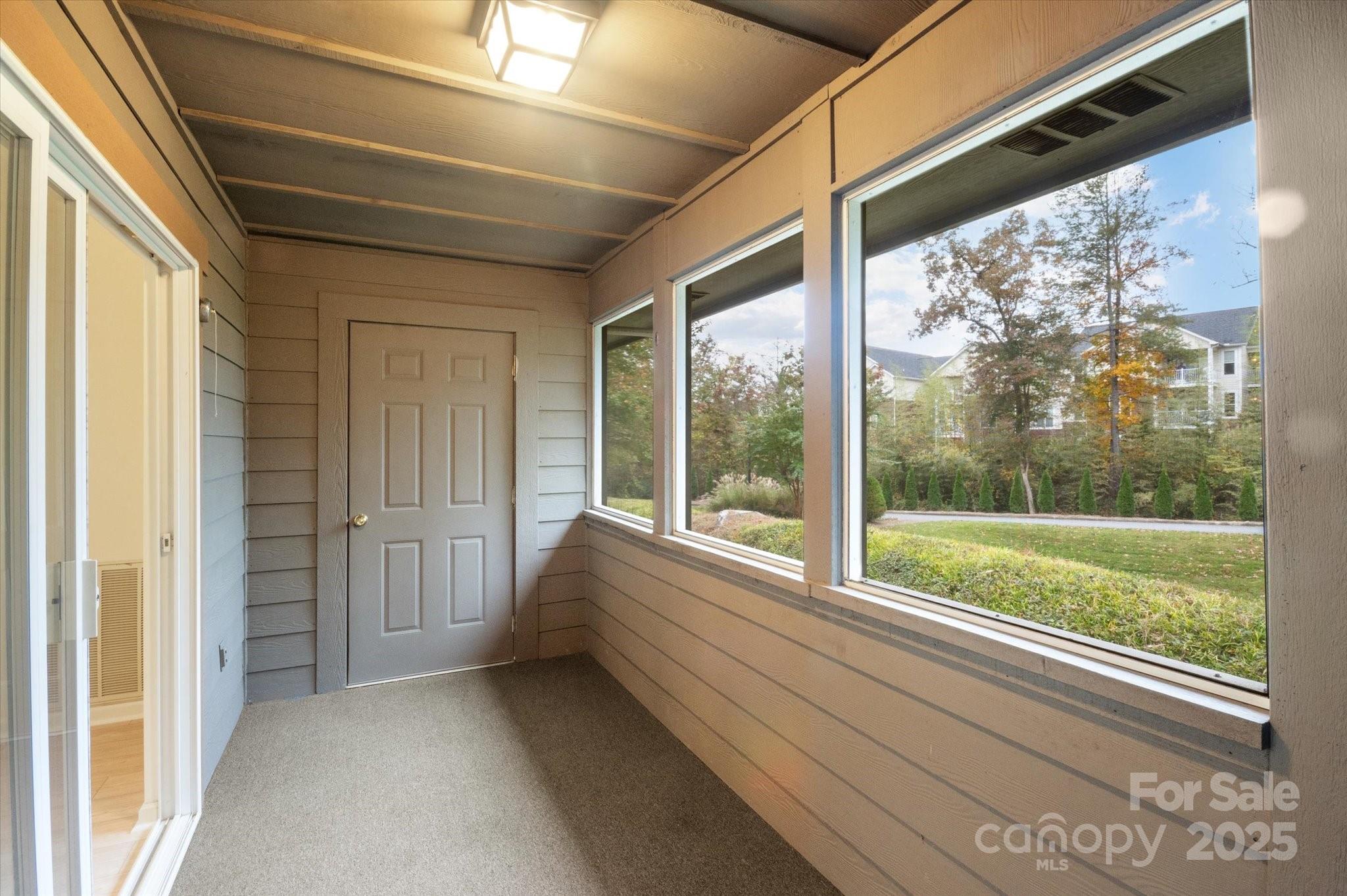 102 Fox Den Court Hendersonville NC 28792