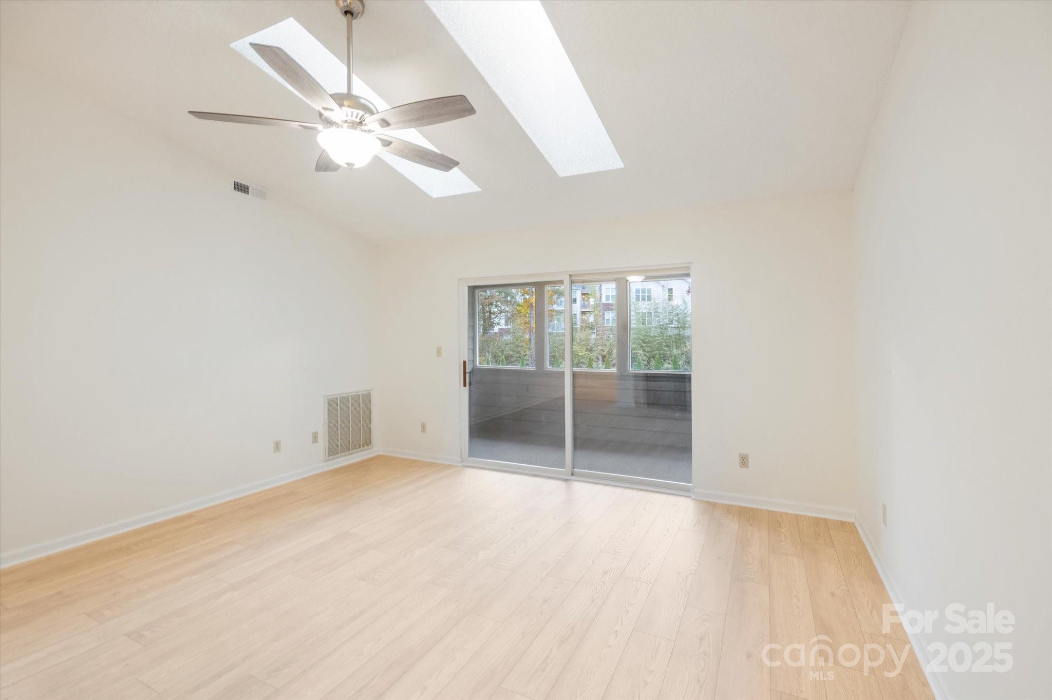 102 Fox Den Court Hendersonville NC 28792
