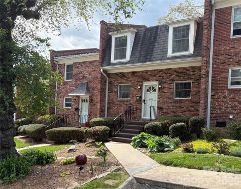 1409 Kensington Road Hendersonville NC 28791