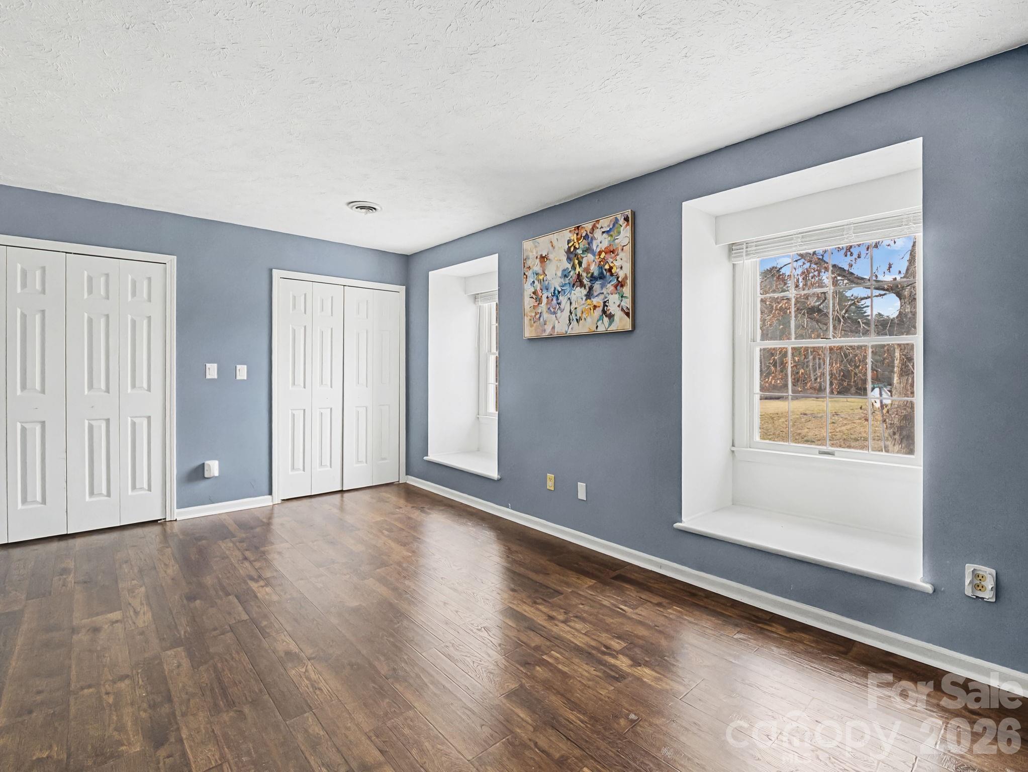 1409 Kensington Road Hendersonville NC 28791