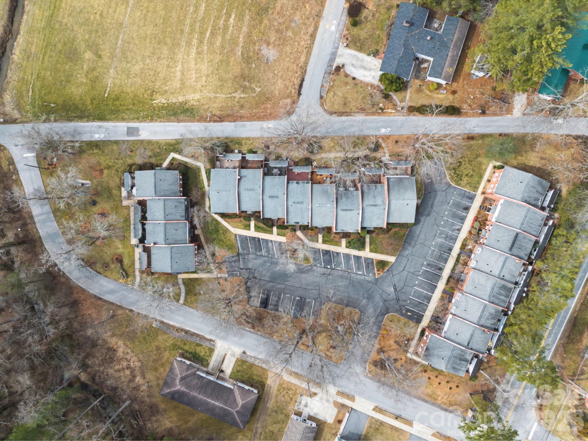 1409 Kensington Road Hendersonville NC 28791