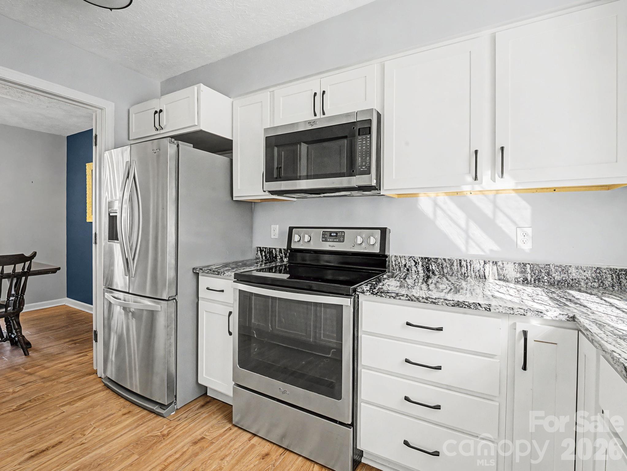 1409 Kensington Road Hendersonville NC 28791