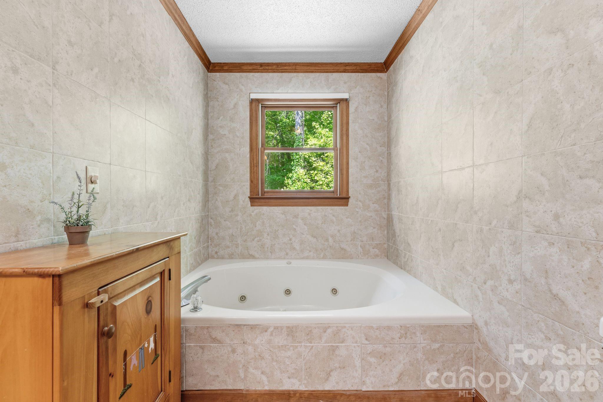 1098 Greenfield Road Walnut Cove NC 27052
