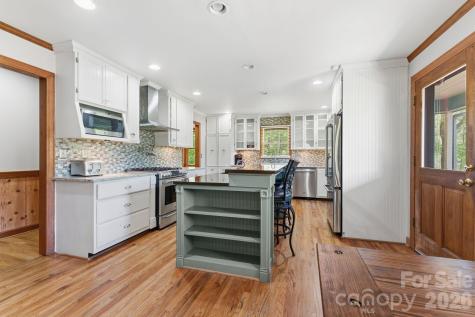 1098 Greenfield Road Walnut Cove NC 27052