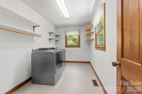 1098 Greenfield Road Walnut Cove NC 27052