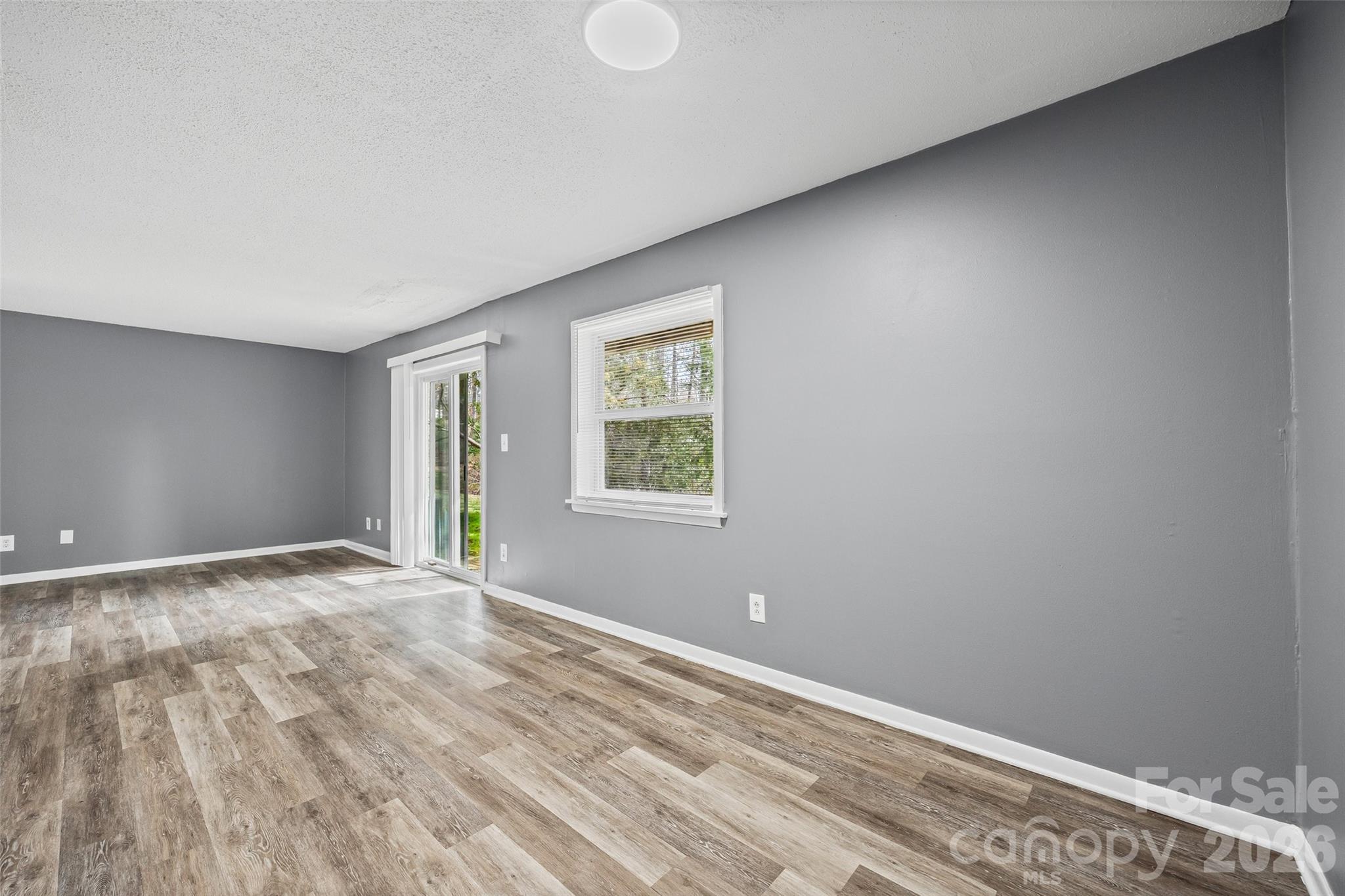 9119 Spyglass Place Charlotte NC 28214