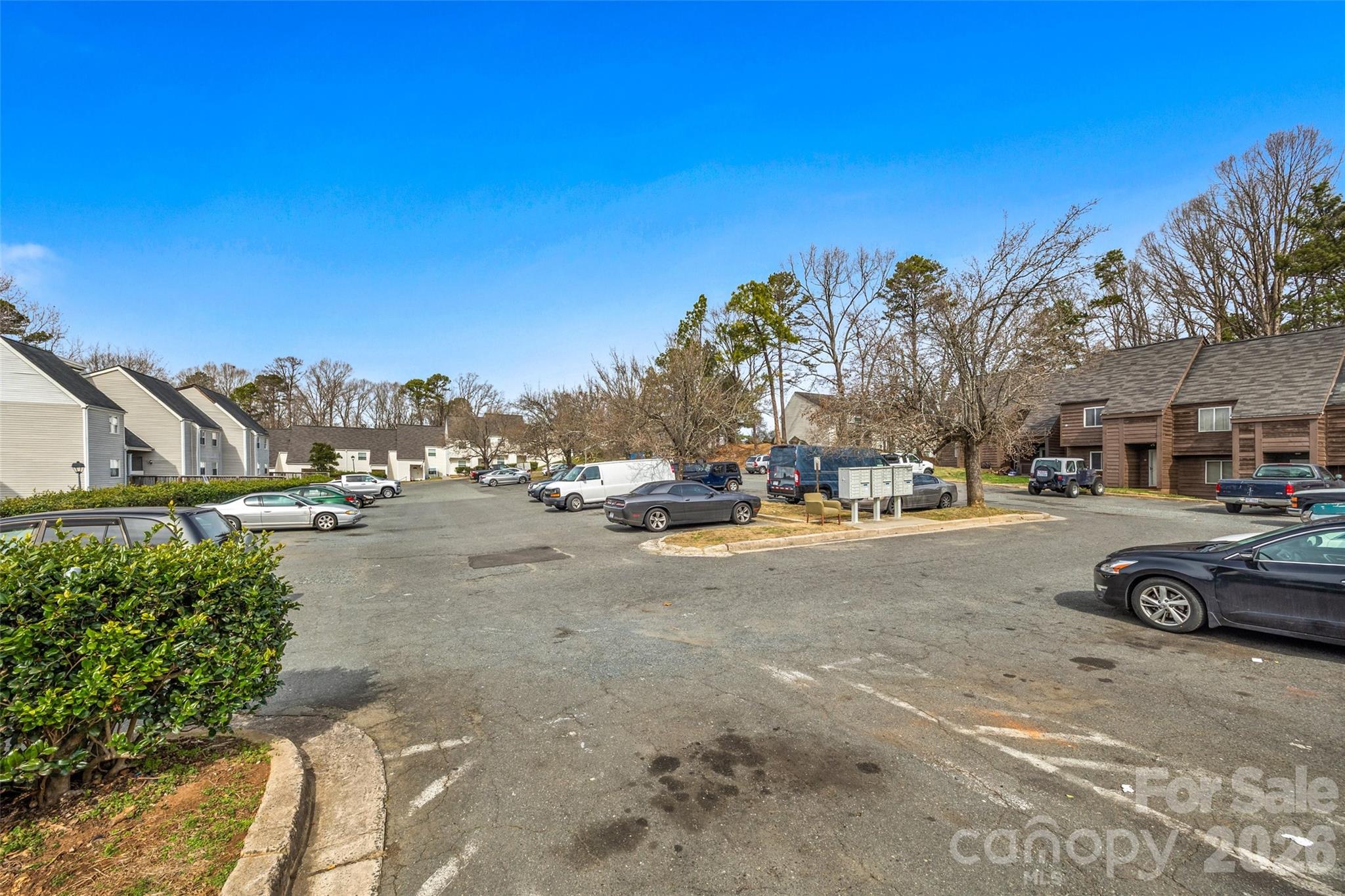 9119 Spyglass Place Charlotte NC 28214