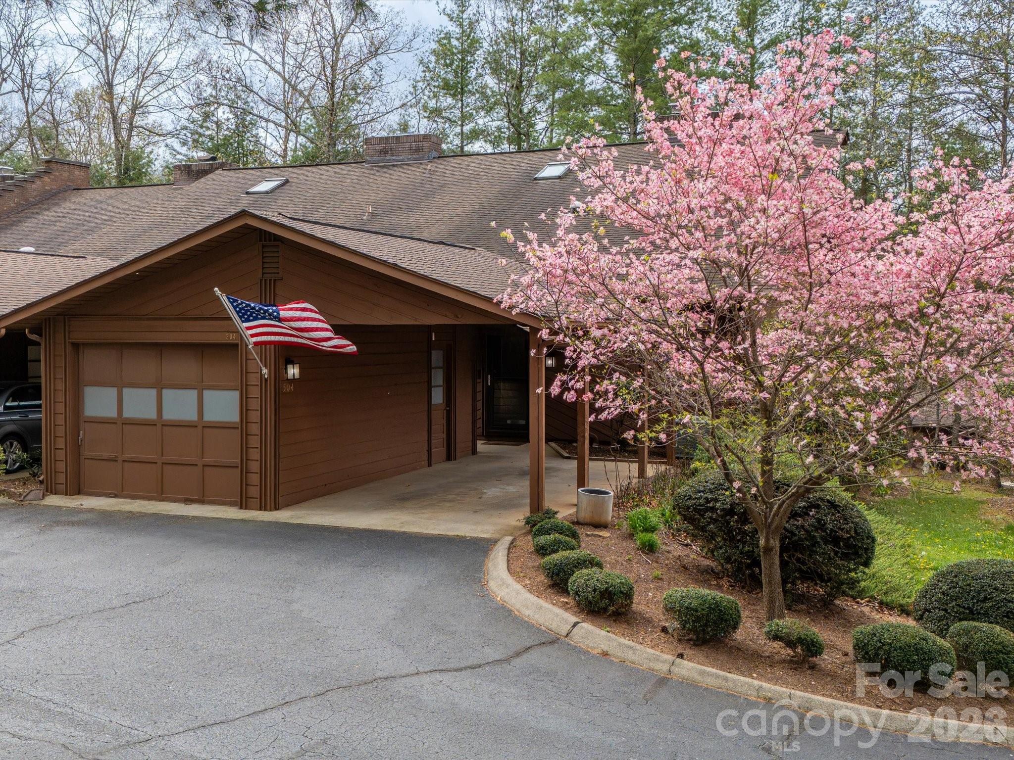 504 Woodfield Drive Asheville NC 28803