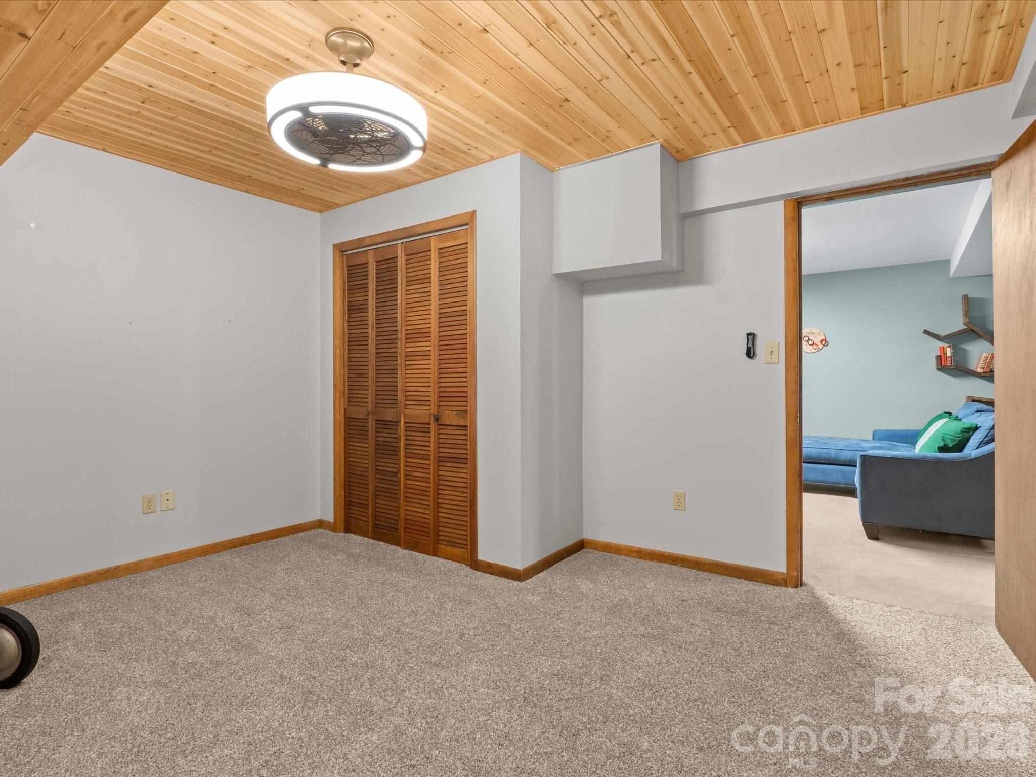 504 Woodfield Drive Asheville NC 28803