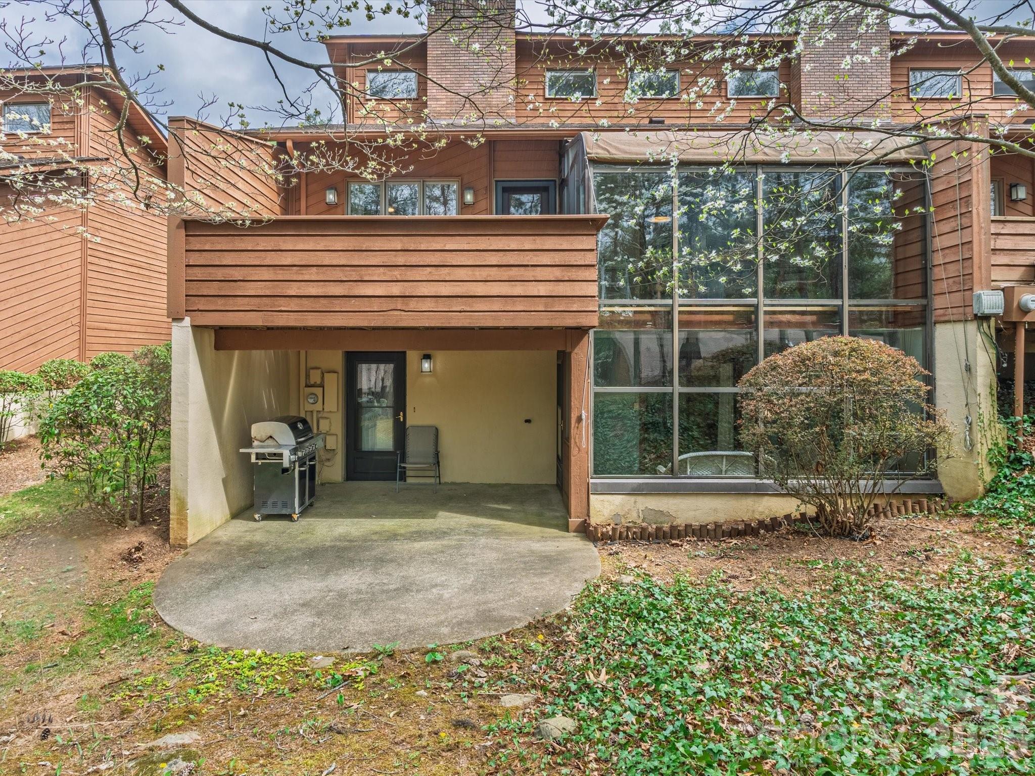 504 Woodfield Drive Asheville NC 28803