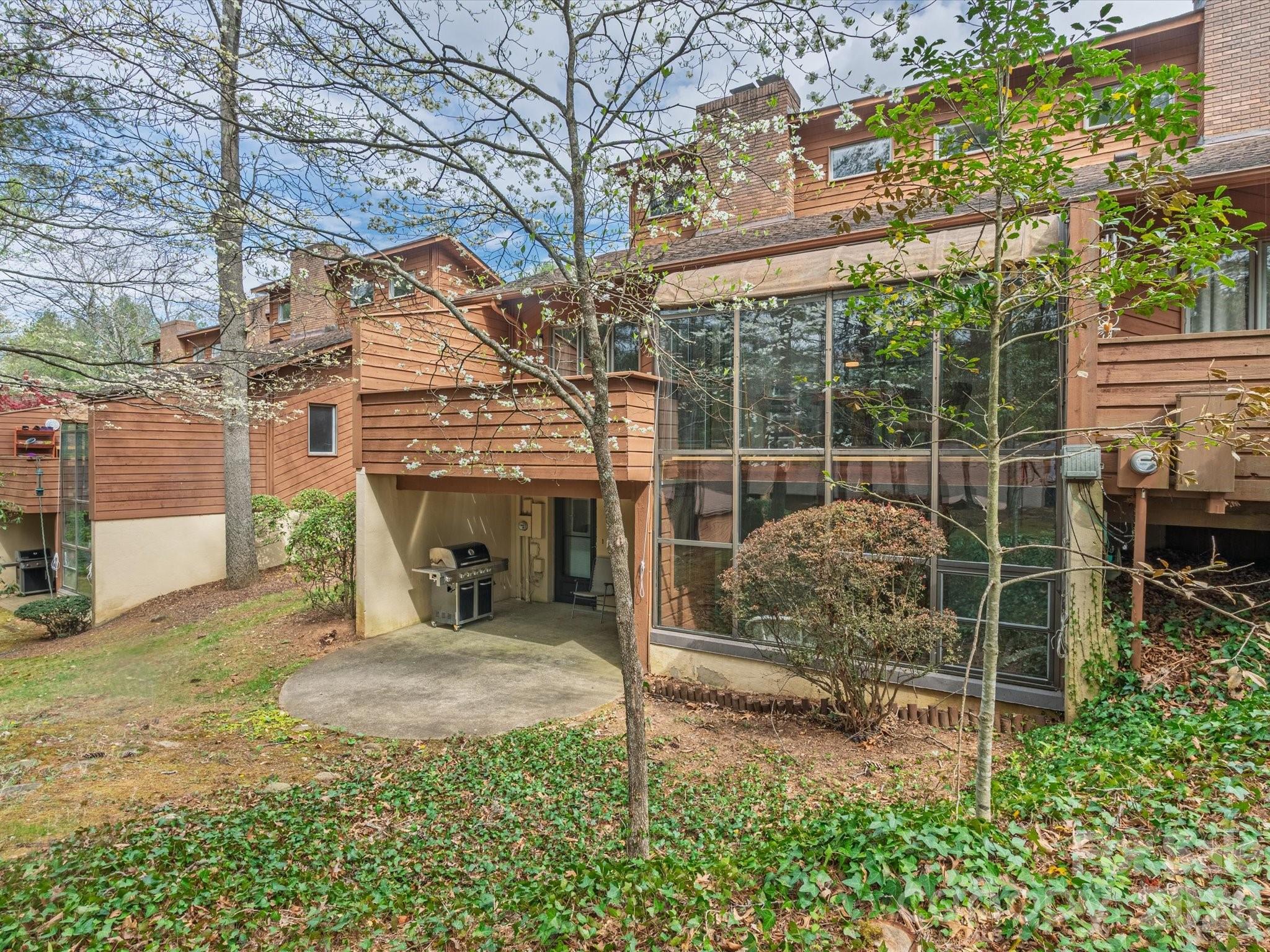 504 Woodfield Drive Asheville NC 28803