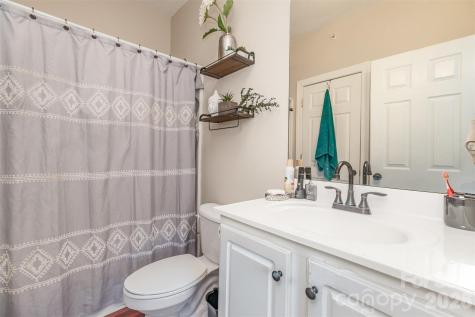 6730 Mallard Park Drive Charlotte NC 28262