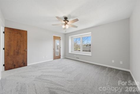 414 7th Street NE Hickory NC 28601