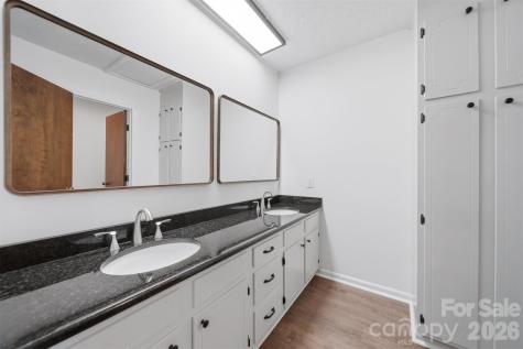 414 7th Street NE Hickory NC 28601