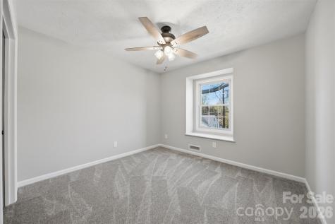 414 7th Street NE Hickory NC 28601