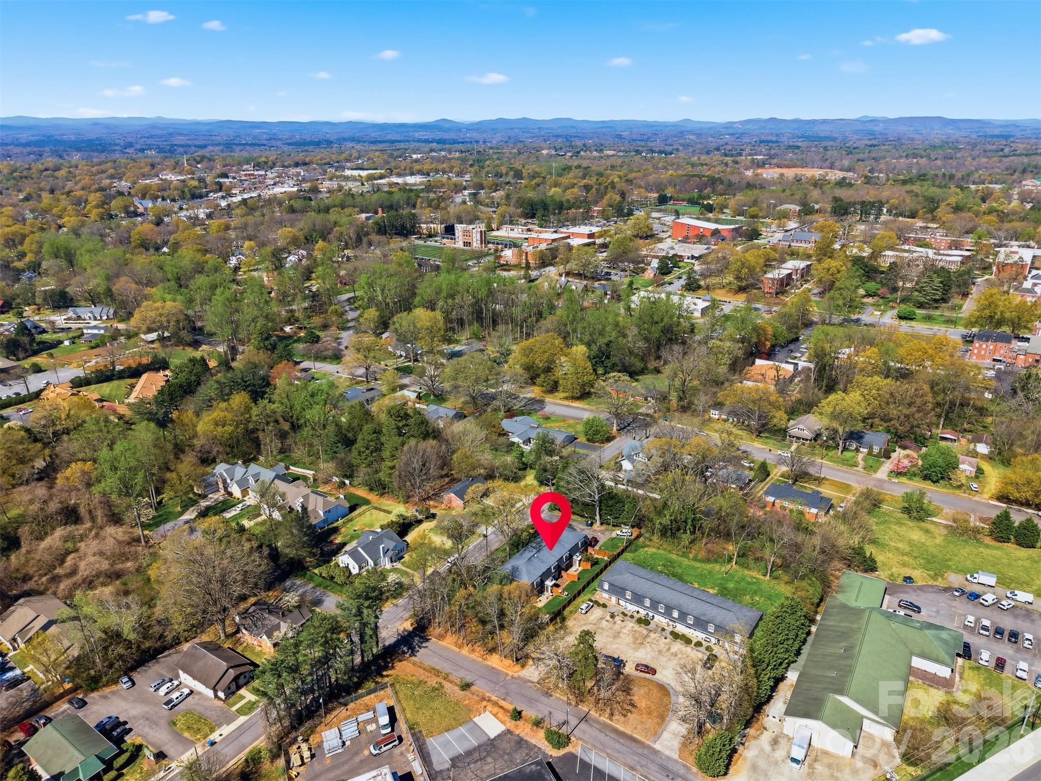 414 7th Street NE Hickory NC 28601