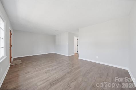 414 7th Street NE Hickory NC 28601