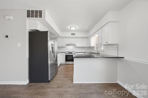 414 7th Street NE Hickory NC 28601