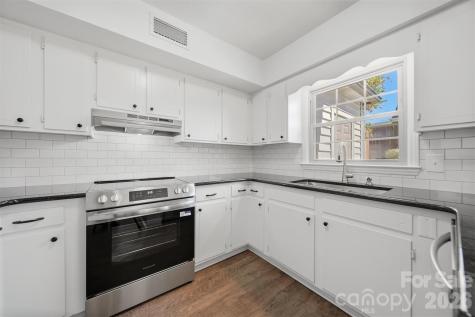 414 7th Street NE Hickory NC 28601