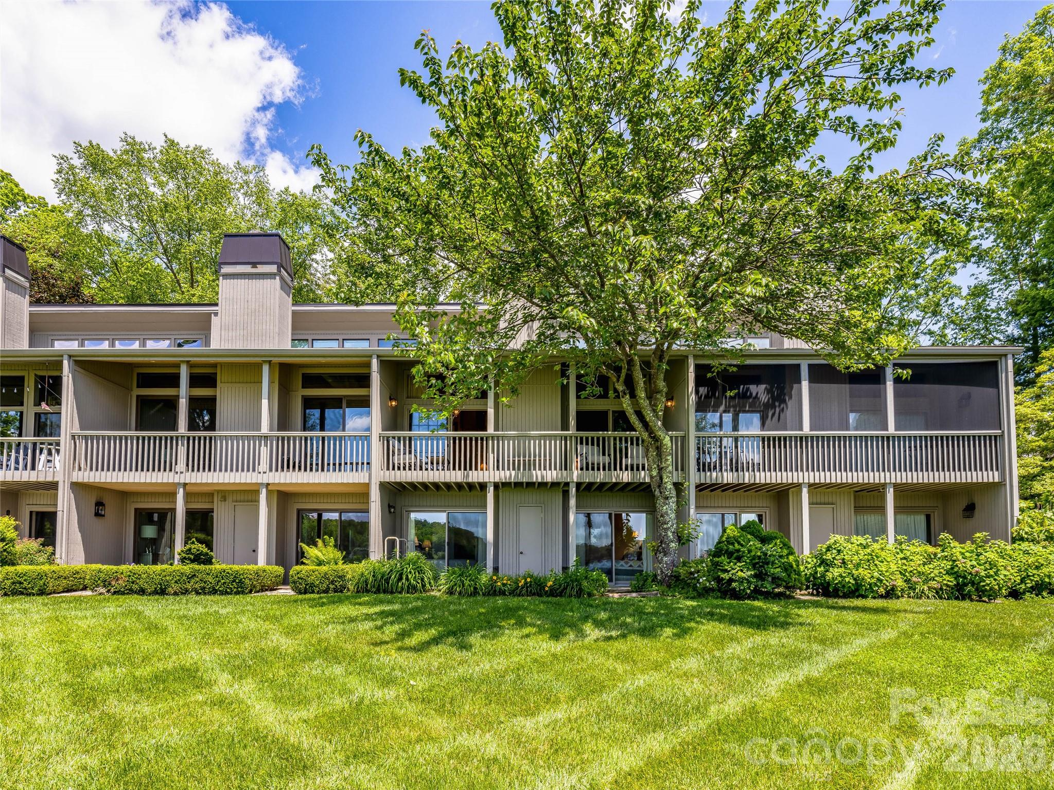 24 E Toxaway Shores Road Lake Toxaway NC 28747