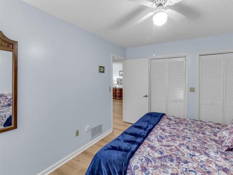 21 Peaceful Way Lake Junaluska NC 28745