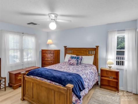 21 Peaceful Way Lake Junaluska NC 28745