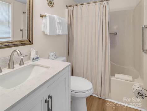 21 Peaceful Way Lake Junaluska NC 28745