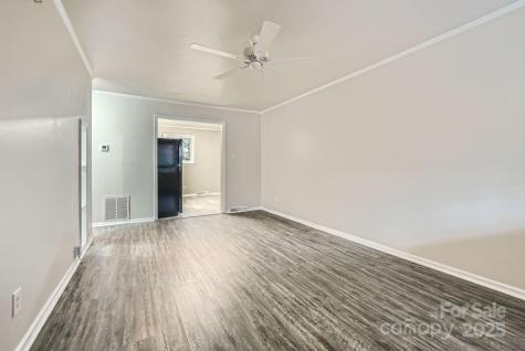 3233 Marlborough Road Charlotte NC 28208