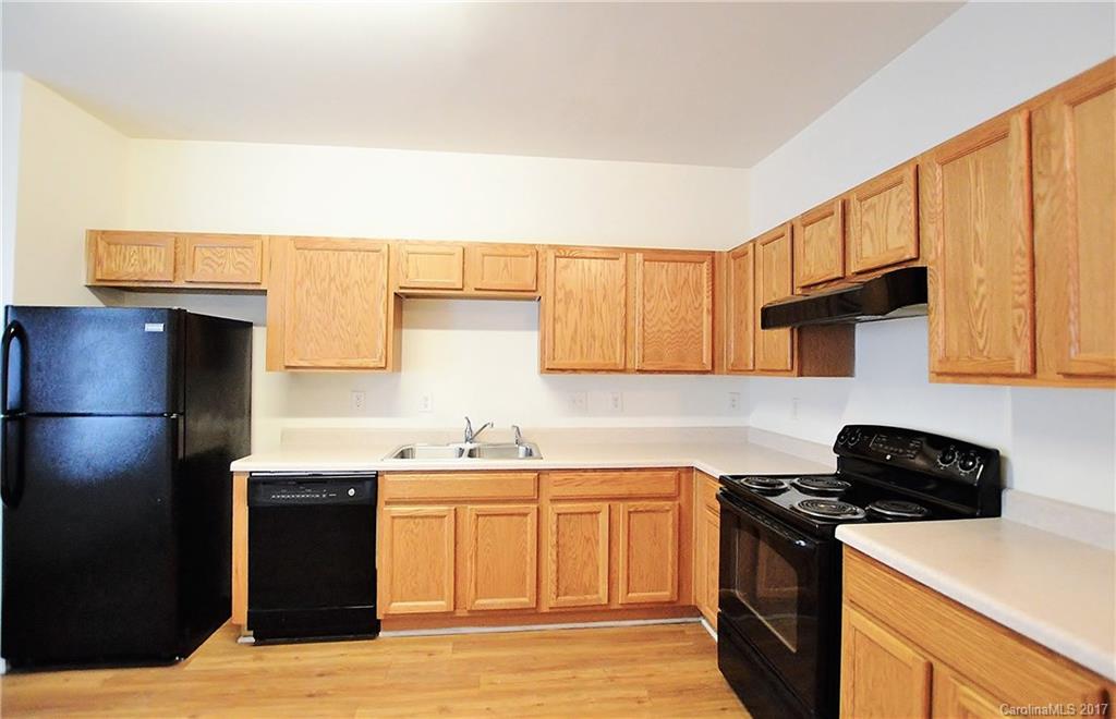 7033 Somerset Springs Drive Charlotte NC 28262