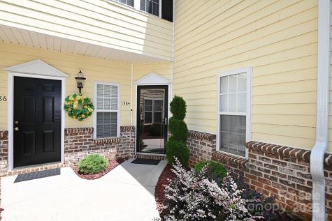 1384 21st Avenue NE Hickory NC 28601