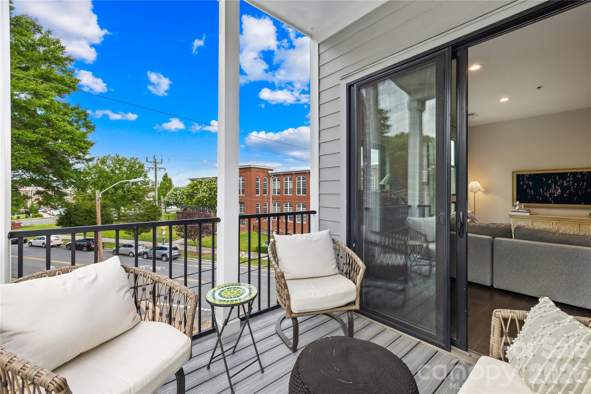 501 E 37th Street Charlotte NC 28205