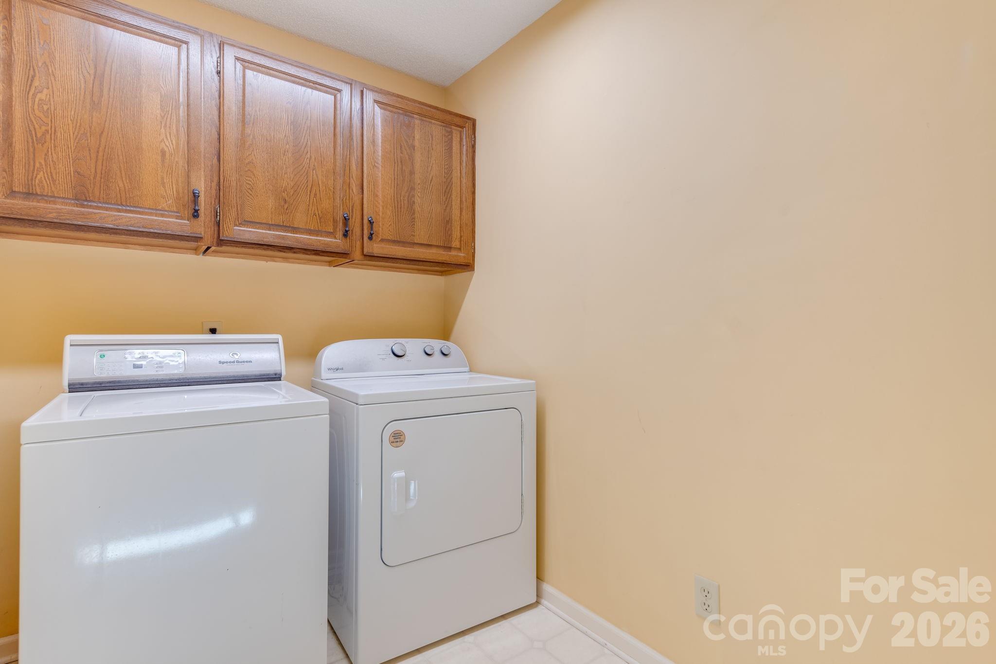 1104 Red Oak Drive Hendersonville NC 28791