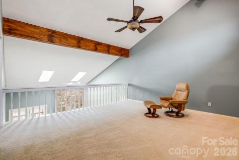 1104 Red Oak Drive Hendersonville NC 28791