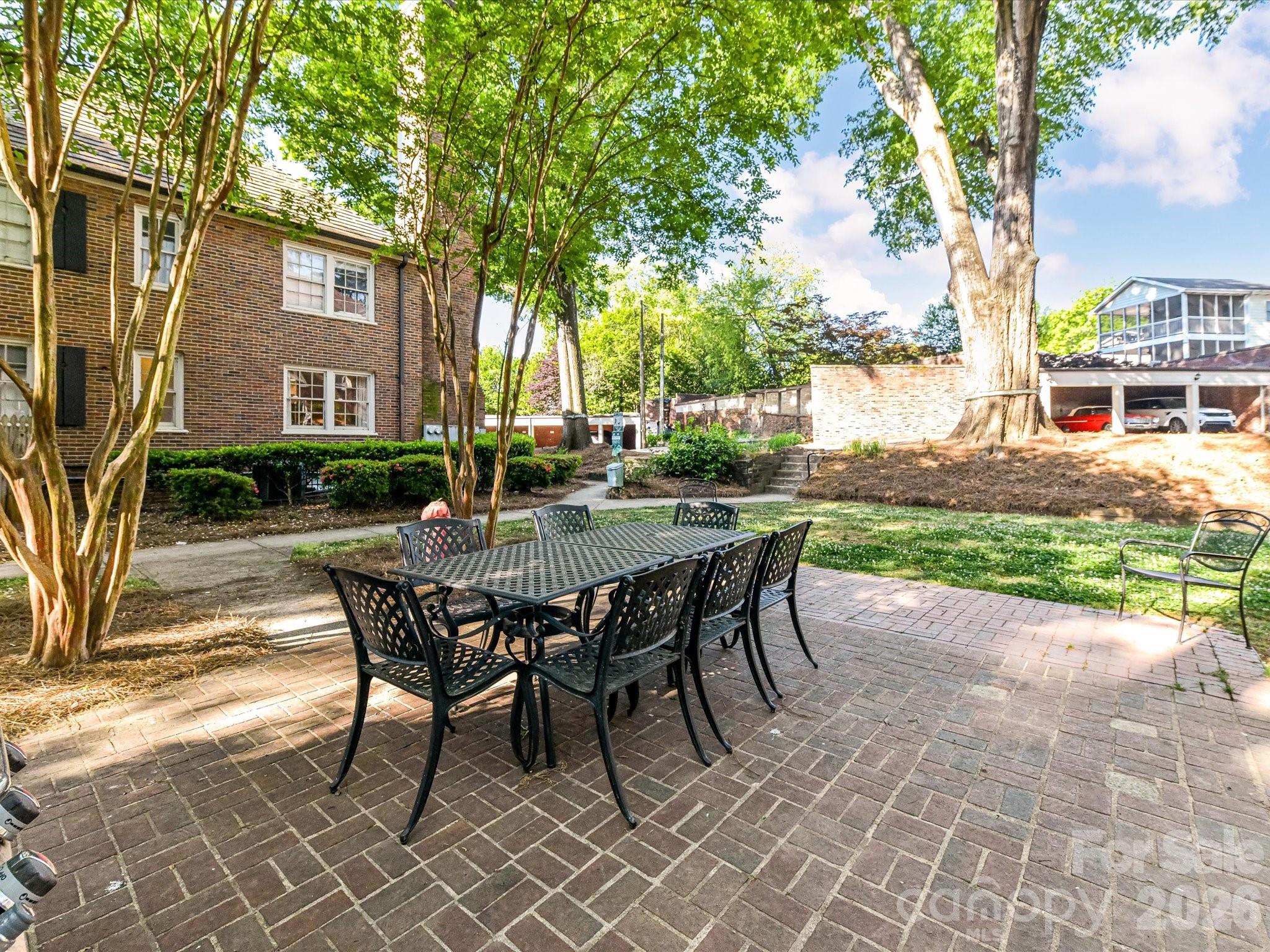 103 S Laurel Avenue Charlotte NC 28207