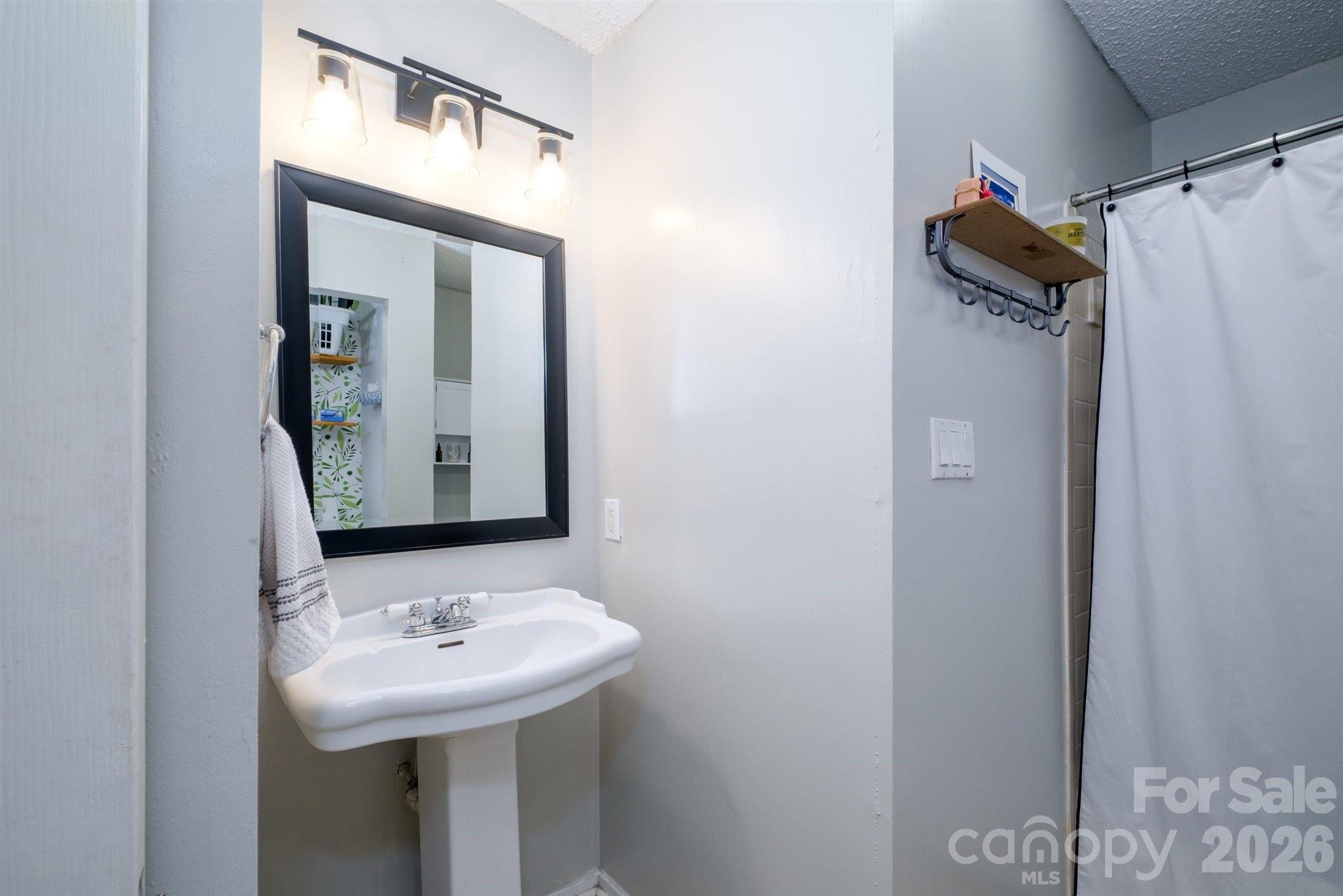 2508 Cranbrook Lane Charlotte NC 28207