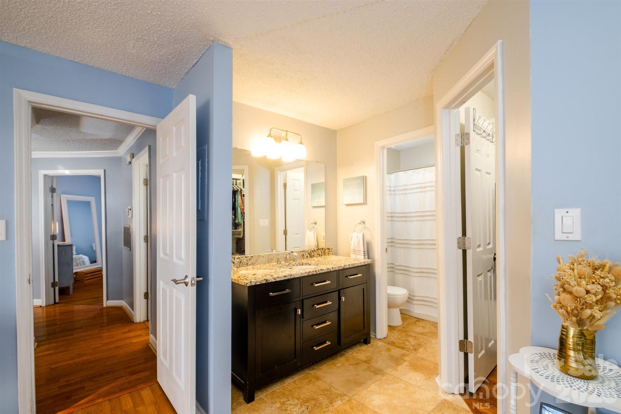 2508 Cranbrook Lane Charlotte NC 28207