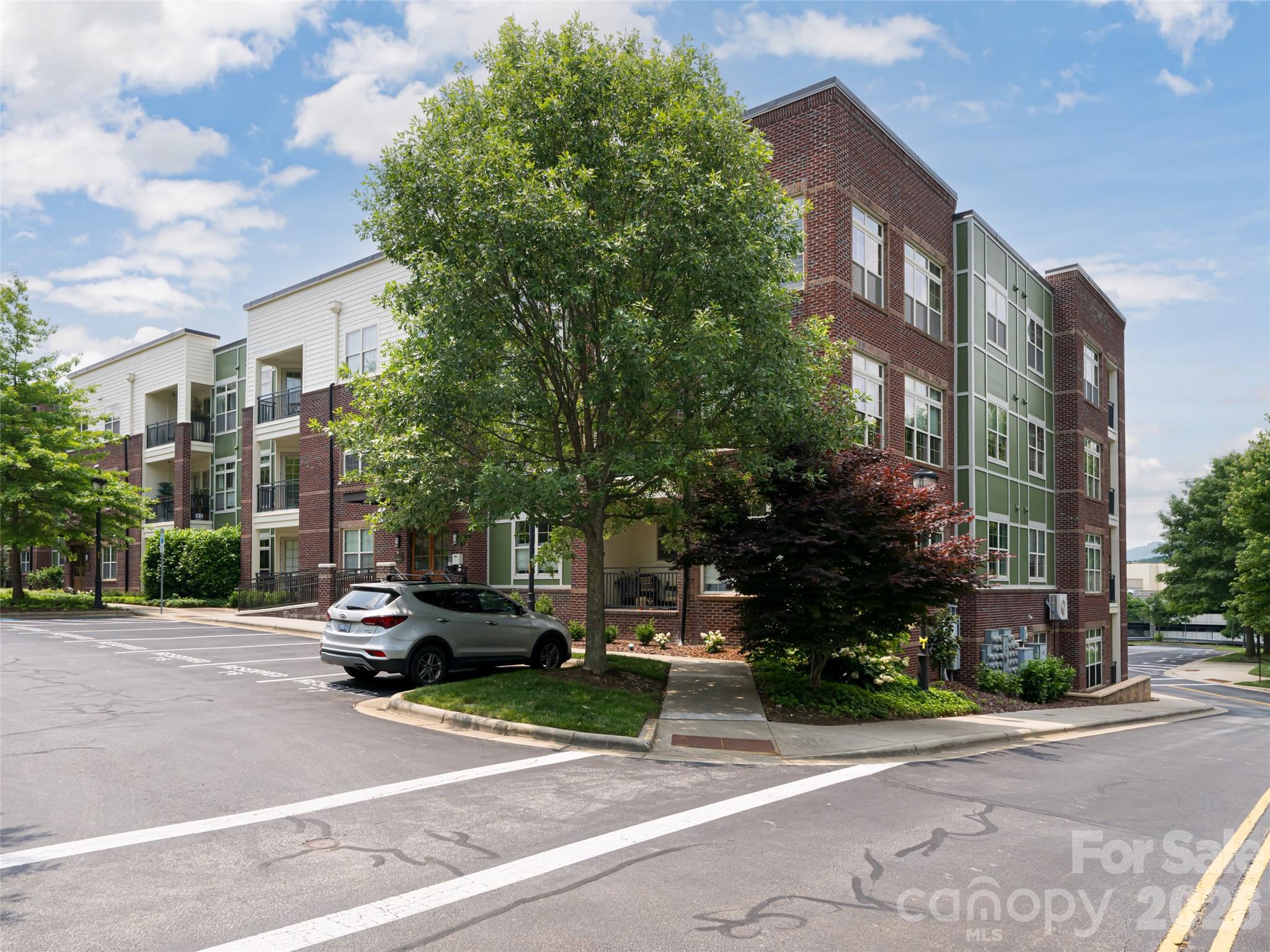 5 Farleigh Street Asheville NC 28803