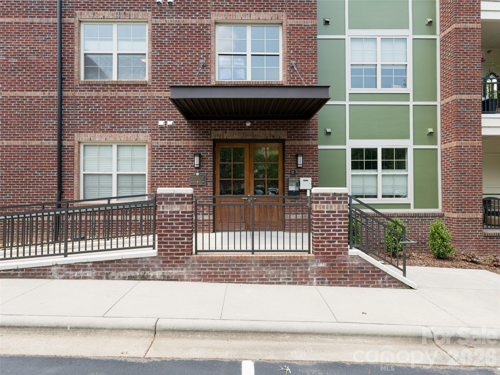 5 Farleigh Street Asheville NC 28803