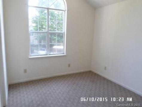2819 Iron Gate Lane Charlotte NC 28212