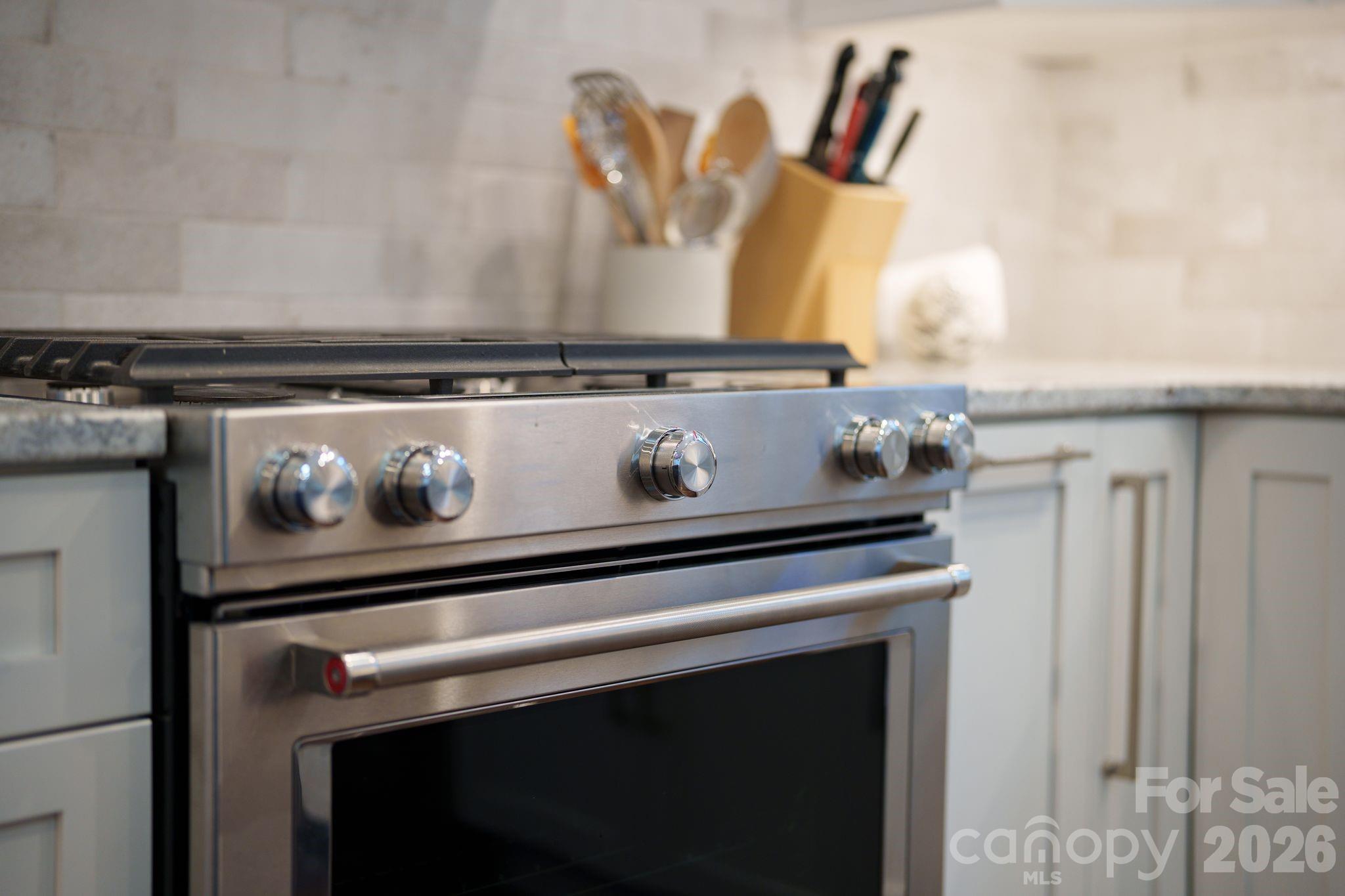 3302 Timber Trail Asheville NC 28804