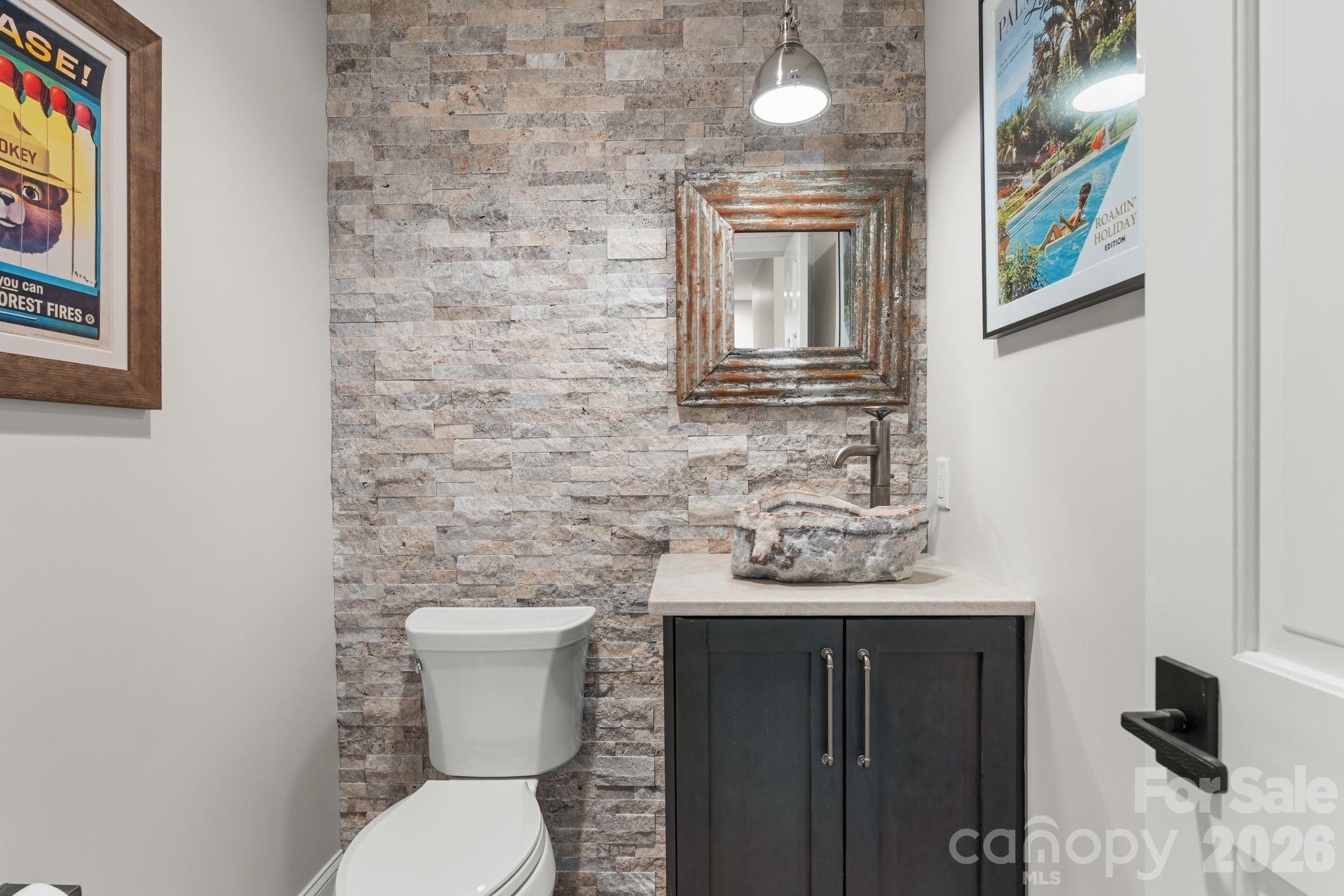 3302 Timber Trail Asheville NC 28804