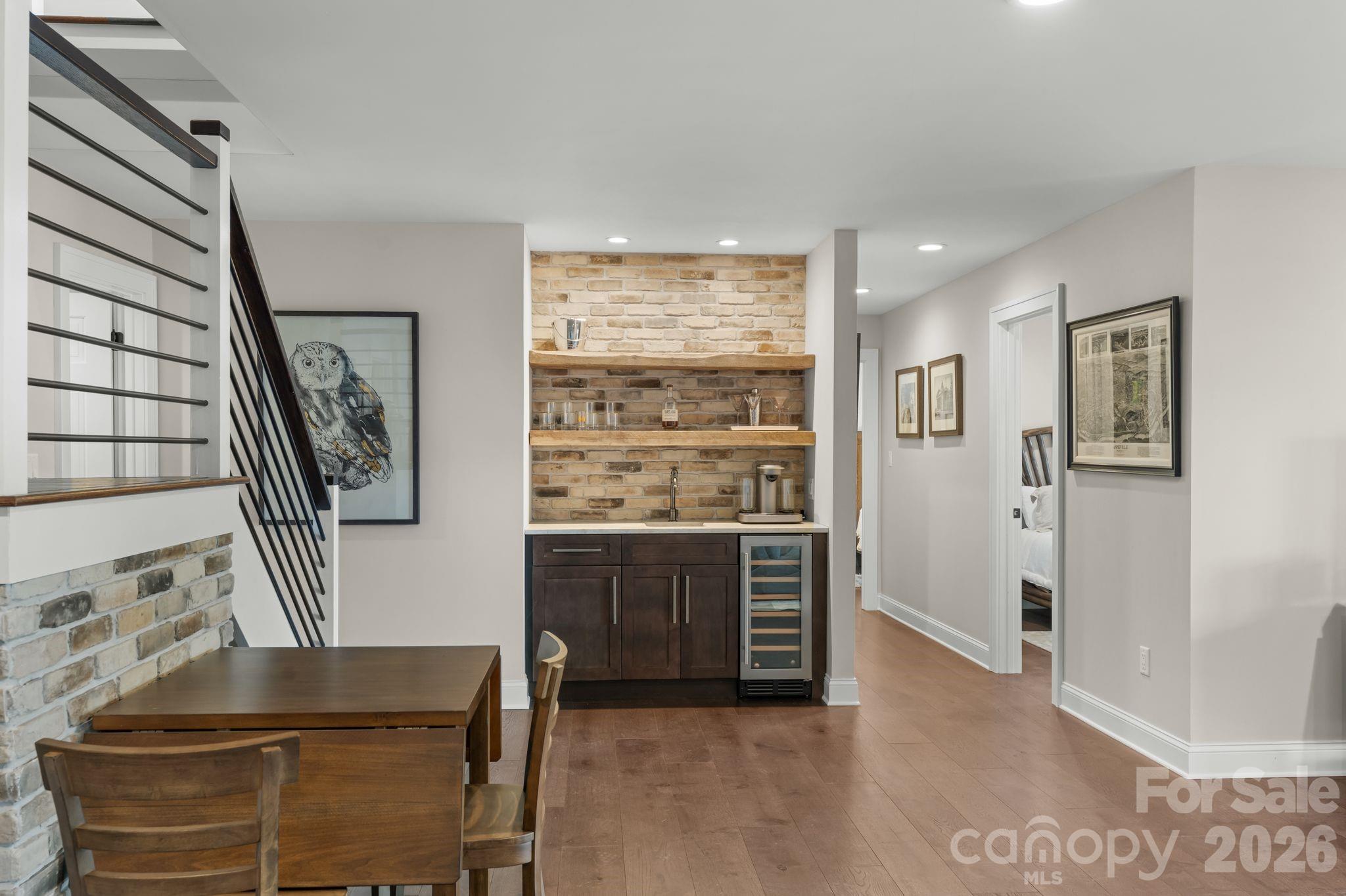 3302 Timber Trail Asheville NC 28804