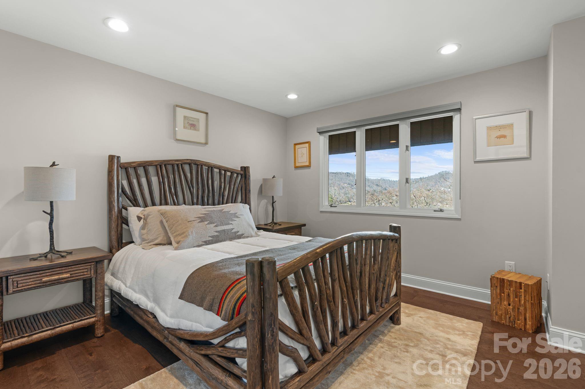 3302 Timber Trail Asheville NC 28804