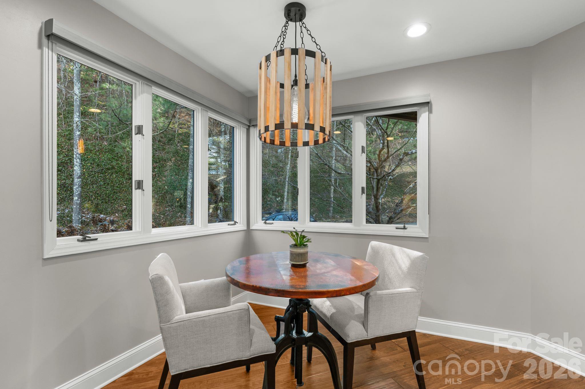 3302 Timber Trail Asheville NC 28804