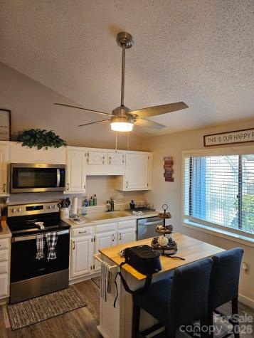 283 Tinequa Drive Brevard NC 28712